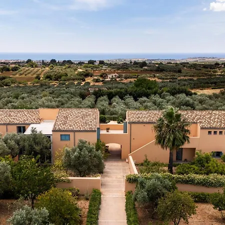 Planeta & Club 3* Менфи