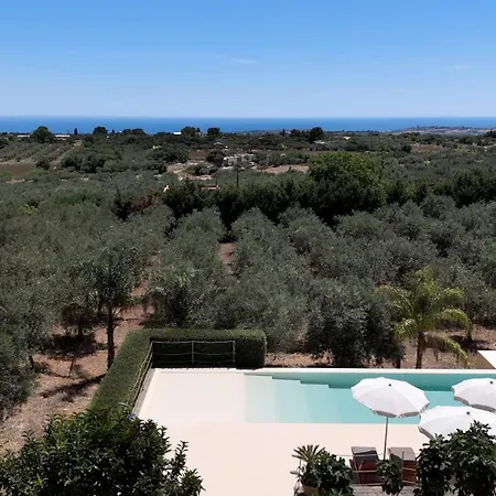 Planeta & Club Отель Менфи