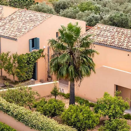 Planeta & Club Отель